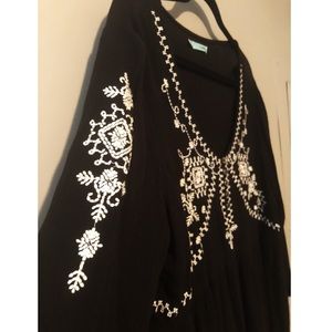Black Flowy Peasant Top